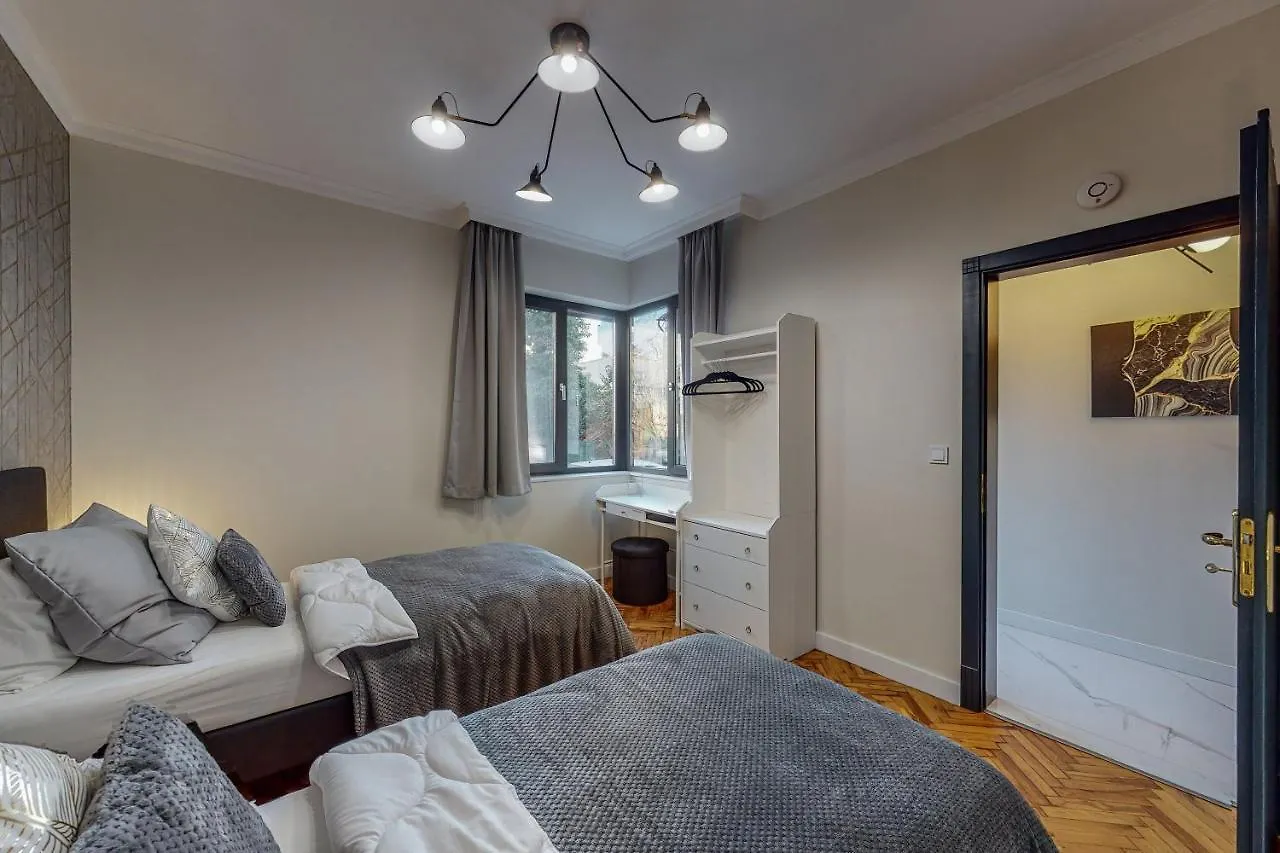 Apartment Golden Black Burgas City Bulgarien